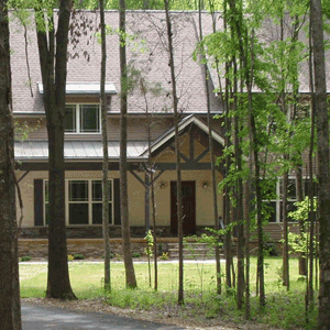 secluded-craftsman-style-home